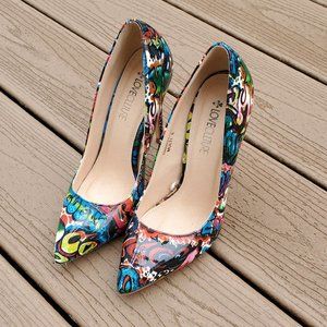 Pointed 'graffiti' Heels